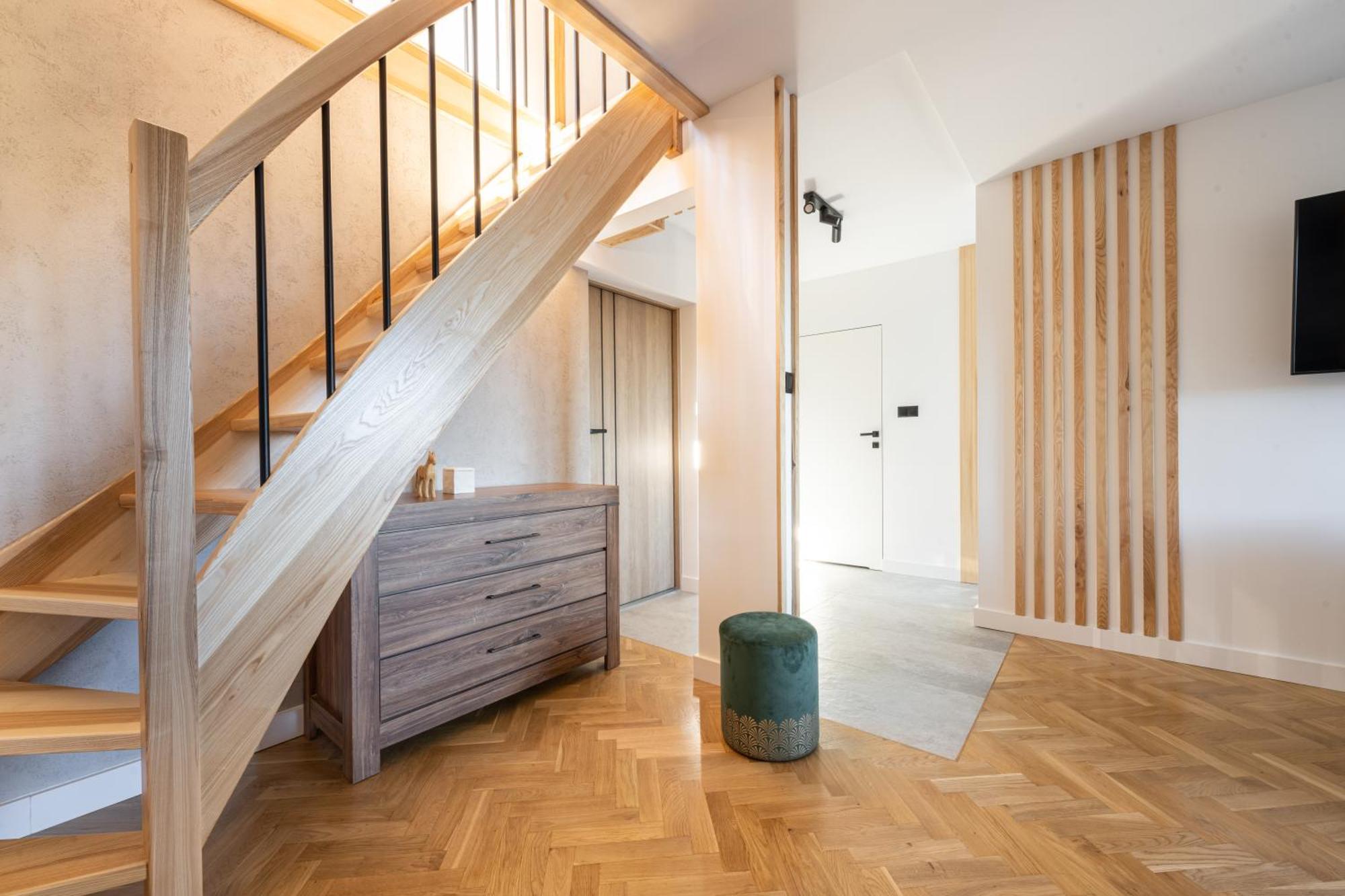 Krupowki Inn I Studio Mila W Centrum Przy Krupowkach Apartzakop — Photos 1
